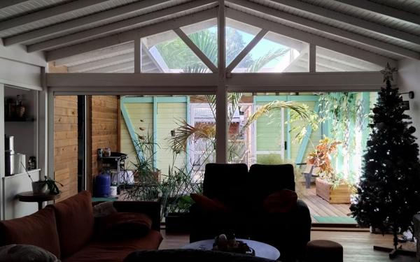 Maison à vendre    9 pièces • 272 m2 Sainte-Rose