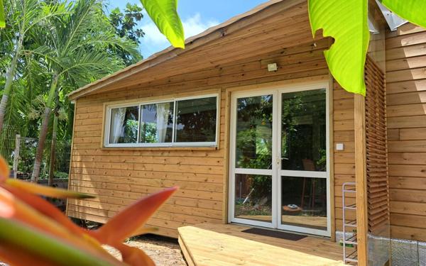 Maison à vendre    9 pièces • 272 m2 Sainte-Rose