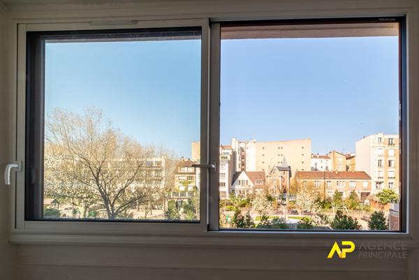 Appartement La Garenne Colombes 2 pièces35 m2 232 000 € ** - Référence 505CL