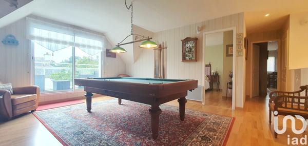 Maison traditionnelle 7 pièces de 214 m² à Moëlan-sur-Mer (29350)