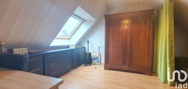 Maison traditionnelle 7 pièces de 214 m² à Moëlan-sur-Mer (29350)