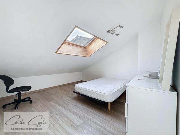 Seyssins Maison familiale avec grand terrain et accès direct aux espaces naturels