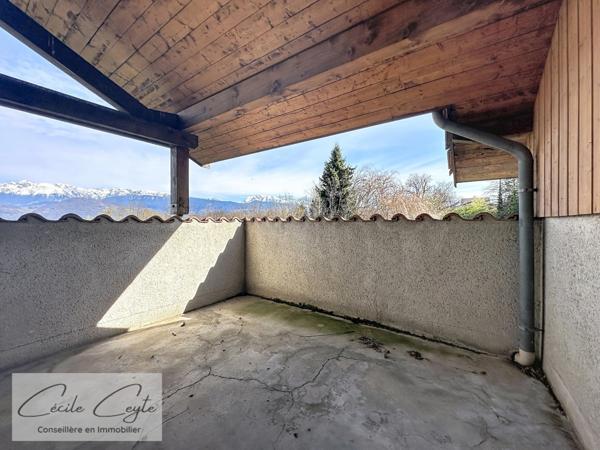 Seyssins Maison familiale avec grand terrain et accès direct aux espaces naturels