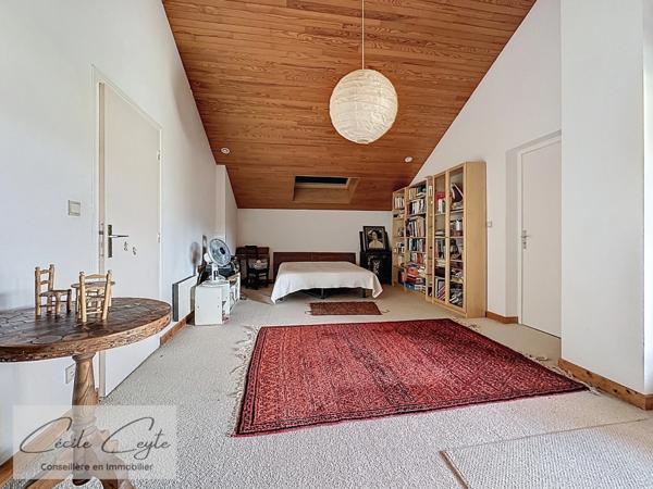 Seyssins Maison familiale avec grand terrain et accès direct aux espaces naturels