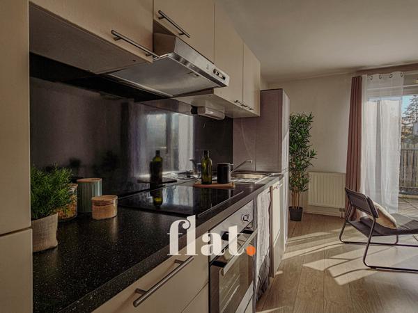 NANTES NORD - RTE DE VANNES - ORVAULT ST HERBLAIN | T3 récent 2015 | DERNIER ÉTAGE | BALCON PLEIN SUD | PARKIN