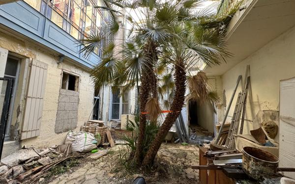 Maison à vendre    1 pièce •  Beaucaire