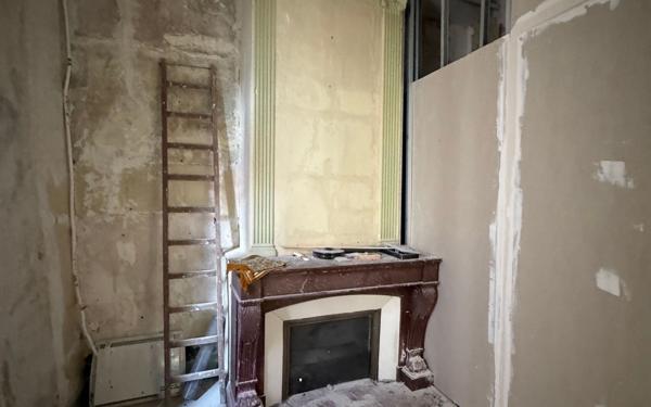 Maison à vendre    1 pièce •  Beaucaire