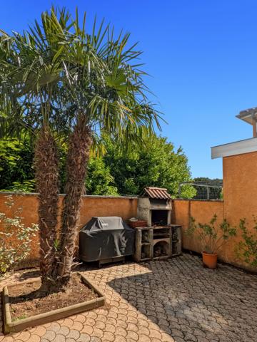 Maison au calme avec piscine  proche A6/A46