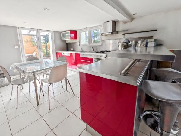 Maison au calme avec piscine  proche A6/A46