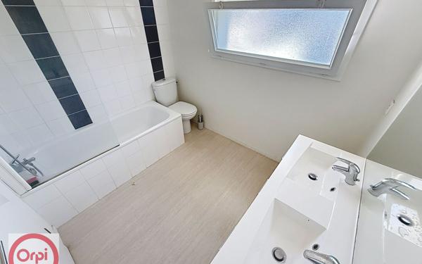 Maison à vendre    4 pièces • 94,60 m2 Pau