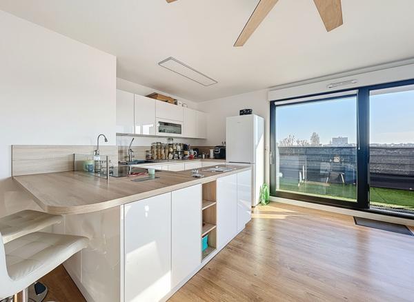 Appartement 3 pièces de 72 m² - Colombes