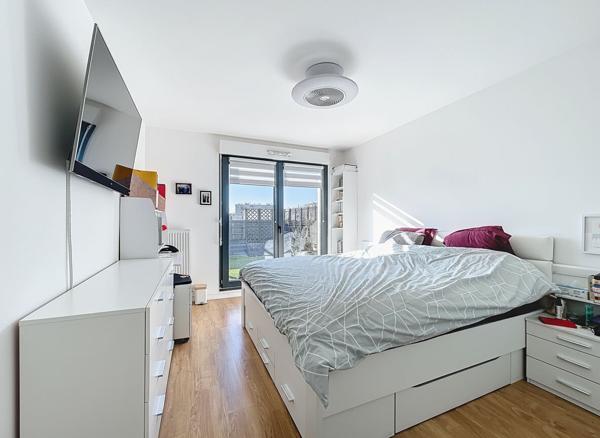 Appartement 3 pièces de 72 m² - Colombes