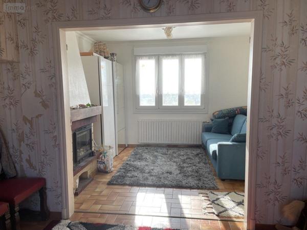 Maison à vendre à Loudéac dans les Côtes-d'Armor (22600), ref : 22115-3333