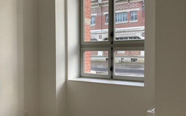 Appartement à louer    2 pièces •  Armentières