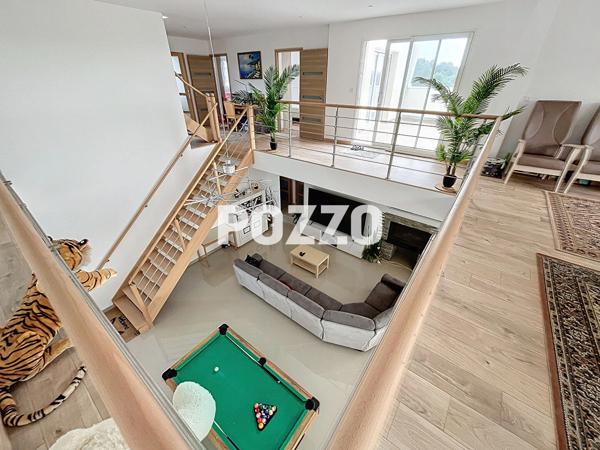Maison La Barre De Semilly 6 pièce(s) 260 m2 LA BARRE DE SEMILLY