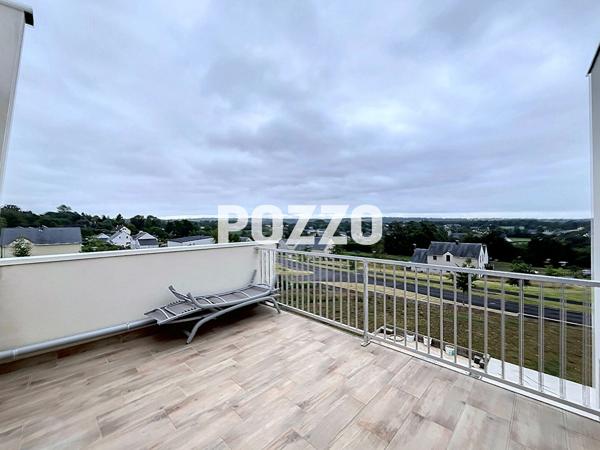 Maison La Barre De Semilly 6 pièce(s) 260 m2 LA BARRE DE SEMILLY