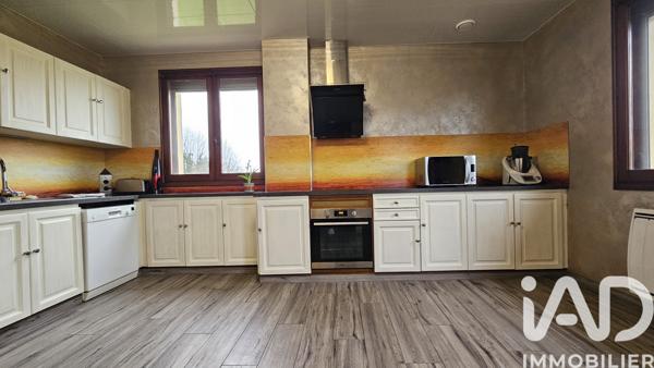 Maison à vendre 5 pièces 131 m² Saint-Constant-Fournoulès
