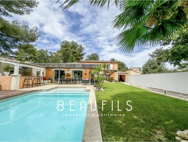 Villetelle (34400) Exclusivité - Villetelle - Propriété néo-provençale avec dépendance