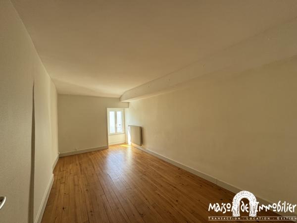 Vente Maison de village - 3 chambres - 93m² - Jardin et dépendance - BOUTIERS SAINT TROJAN