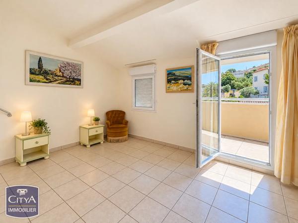 Appartement à vendre 5 pièces 121.75m² Sainte-Maxime (83120)