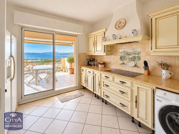 Appartement à vendre 5 pièces 121.75m² Sainte-Maxime (83120)