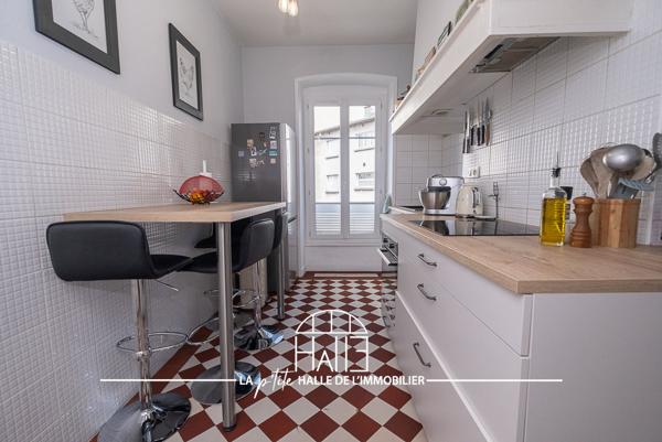 Appartement
         6 pièces
        - 143 m² Exclusivité 287 500 € *