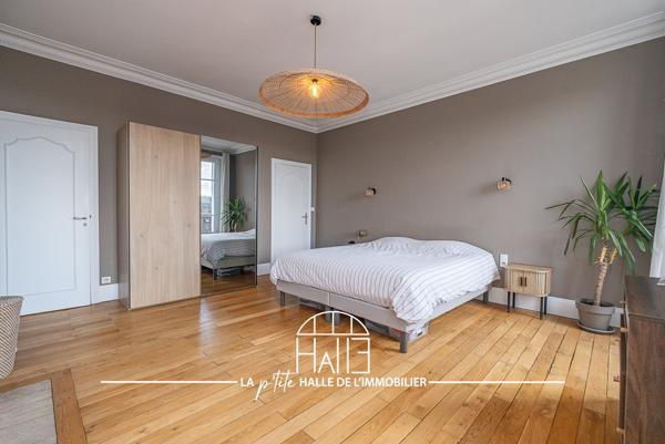 Appartement
         6 pièces
        - 143 m² Exclusivité 287 500 € *