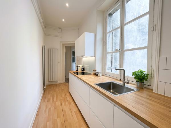 A vendre grand appartement ancien T3 Nantes Place Graslin , Nantes