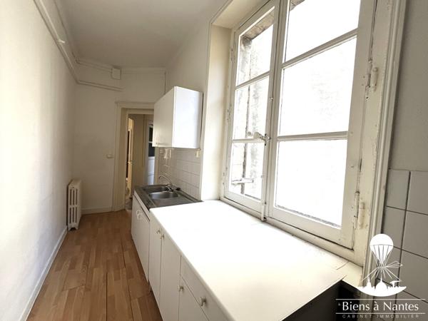 A vendre grand appartement ancien T3 Nantes Place Graslin , Nantes