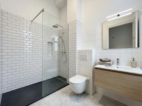 A vendre grand appartement ancien T3 Nantes Place Graslin , Nantes