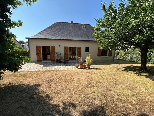 Maison à vendre à Sainte Gemmes Sur Loire de 2 chambres (possible 3 ou 4) avec jardin et garage