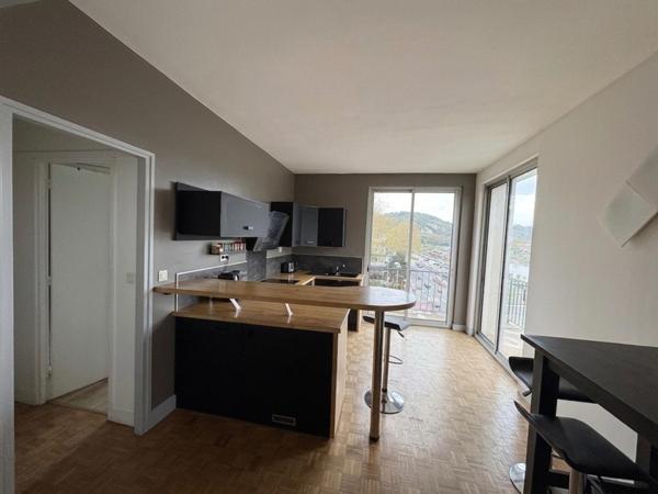Appartement à ROUEN, 76000 - 3 pièces 77m²