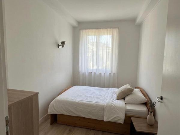 Appartement à ROUEN, 76000 - 3 pièces 77m²