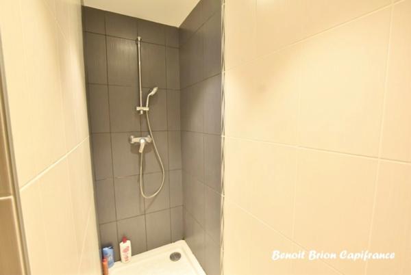 Maison familiale rénovée – 135 m² – 6 chambres – sous-sol complet – terrain 747 m²