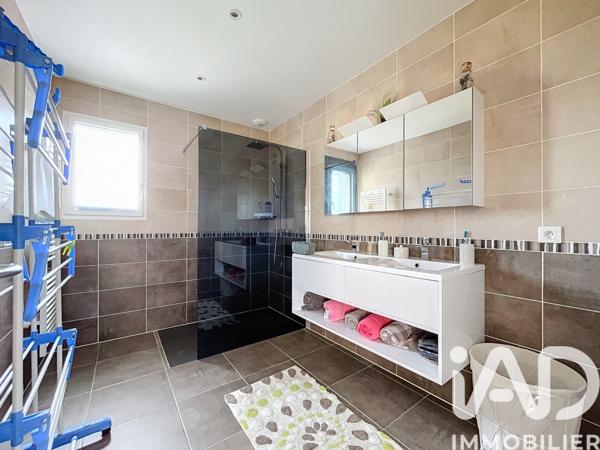 Maison à vendre 6 pièces 145 m² Les Montils