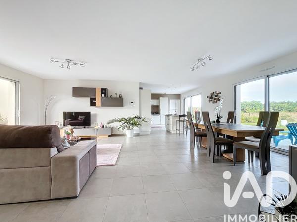 Maison à vendre 6 pièces 145 m² Les Montils