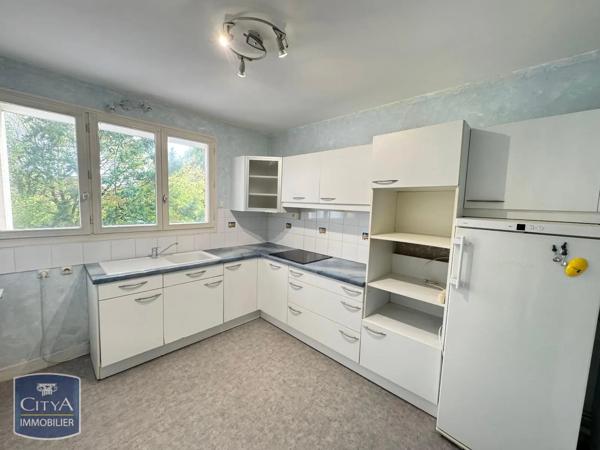 Appartement à louer 4 pièces 79.59m² Le Mans (72000)