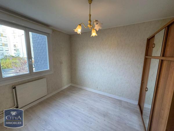 Appartement à louer 4 pièces 79.59m² Le Mans (72000)