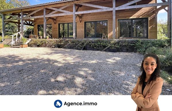 À vendre - Maison, 5 pièces située à Saint-Bonnet-sur-Gironde (17150)