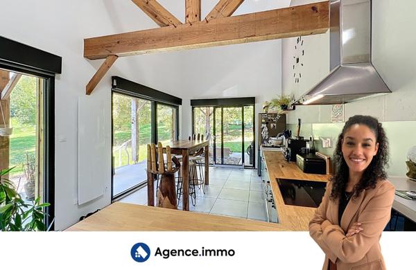 À vendre - Maison, 5 pièces située à Saint-Bonnet-sur-Gironde (17150)