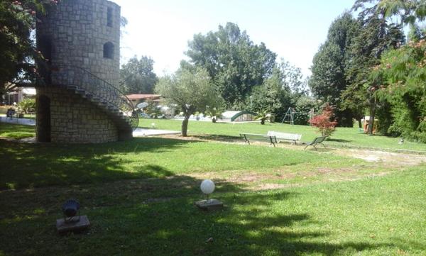 Propriété 37 pieces  Gers (32000) 1600m²