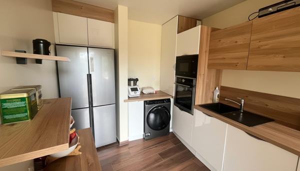T3 83 m² – Balcon sud-ouest, parking, résidence sécurisée – Lille/Lambersart (Bois-Blancs)