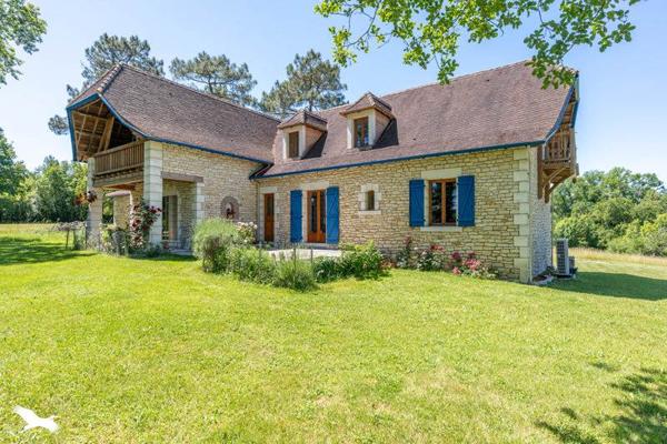 Maison à vendre |  Conne-de-Labarde |  7 pièces | 200 m²
