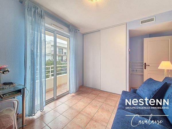Appartement Cavalaire-sur-Mer 3 pièce(s) 61 m² avec terrasse, garage et place de stationnement en en centre ville et proche des plages