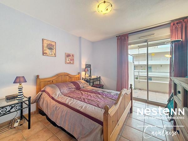 Appartement Cavalaire-sur-Mer 3 pièce(s) 61 m² avec terrasse, garage et place de stationnement en en centre ville et proche des plages