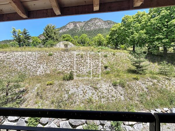 À louer – Duplex T3 avec parking et accès piscine – Résidence Château des Magnans à Jausiers Détails des diagnostics énergétiques