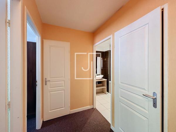À louer – Duplex T3 avec parking et accès piscine – Résidence Château des Magnans à Jausiers Détails des diagnostics énergétiques