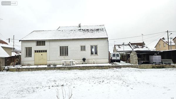 Maison individuelle à vendre à Vitry-le-François dans la Marne (51300), ref : 51081/946