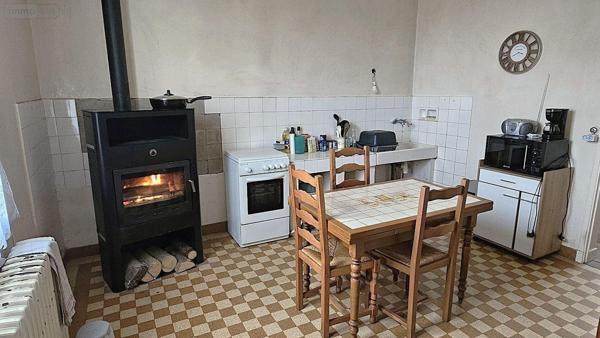 Maison individuelle à vendre à Vitry-le-François dans la Marne (51300), ref : 51081/946