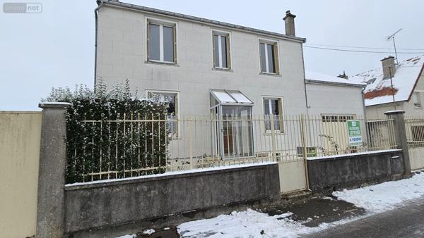 Maison individuelle à vendre à Vitry-le-François dans la Marne (51300), ref : 51081/946